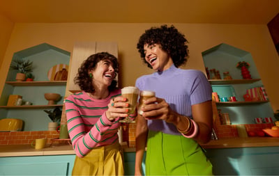 Two girls cheers 900 x 570 px